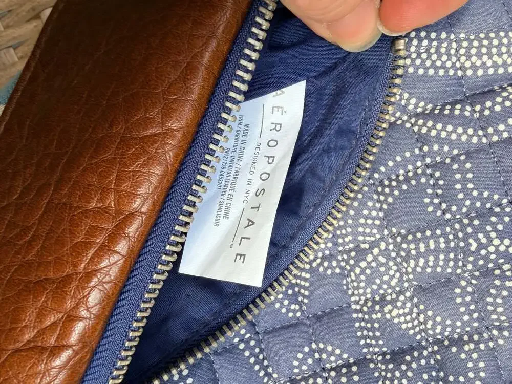 Universal Thread two piece